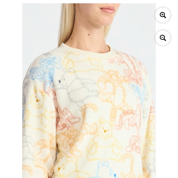 Winnie-the-Pooh Woman’s Graphic Print Sweatshirt Size XXL NWT - Picture 4 of 8